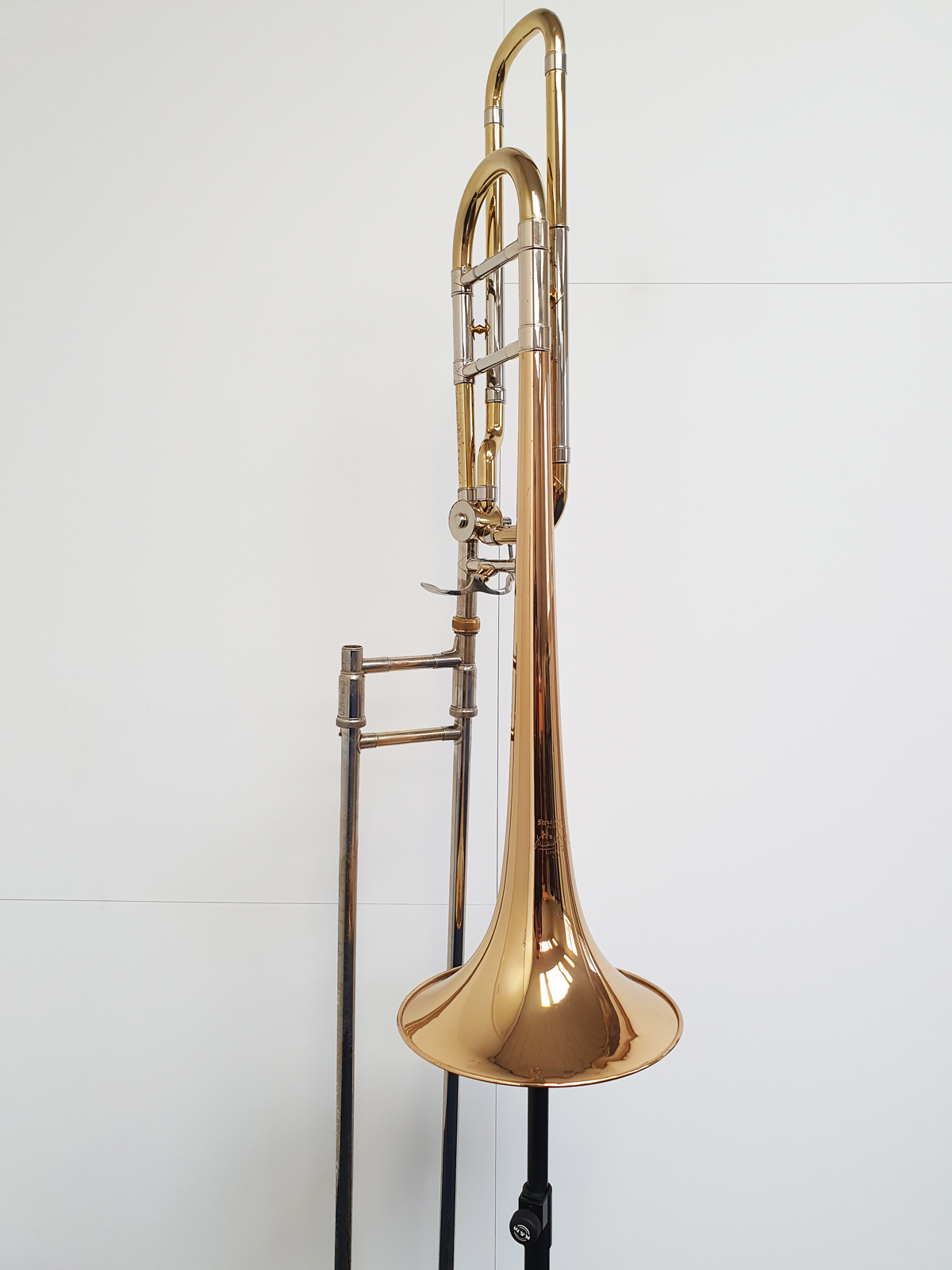 【値下げ】Bach Trombone 42BOGL Amazon.com: Bach Trombone (42BOF) : Musical Instruments